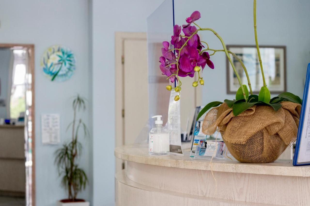 Hotel Villa Mare Riccione Esterno foto