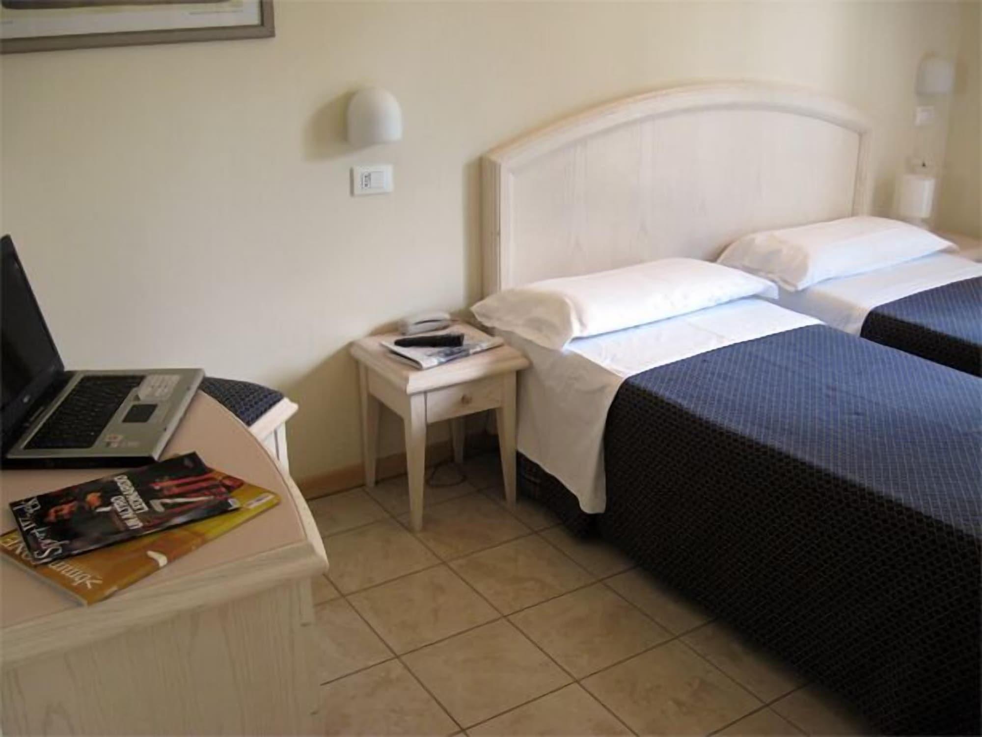Hotel Villa Mare Riccione Esterno foto