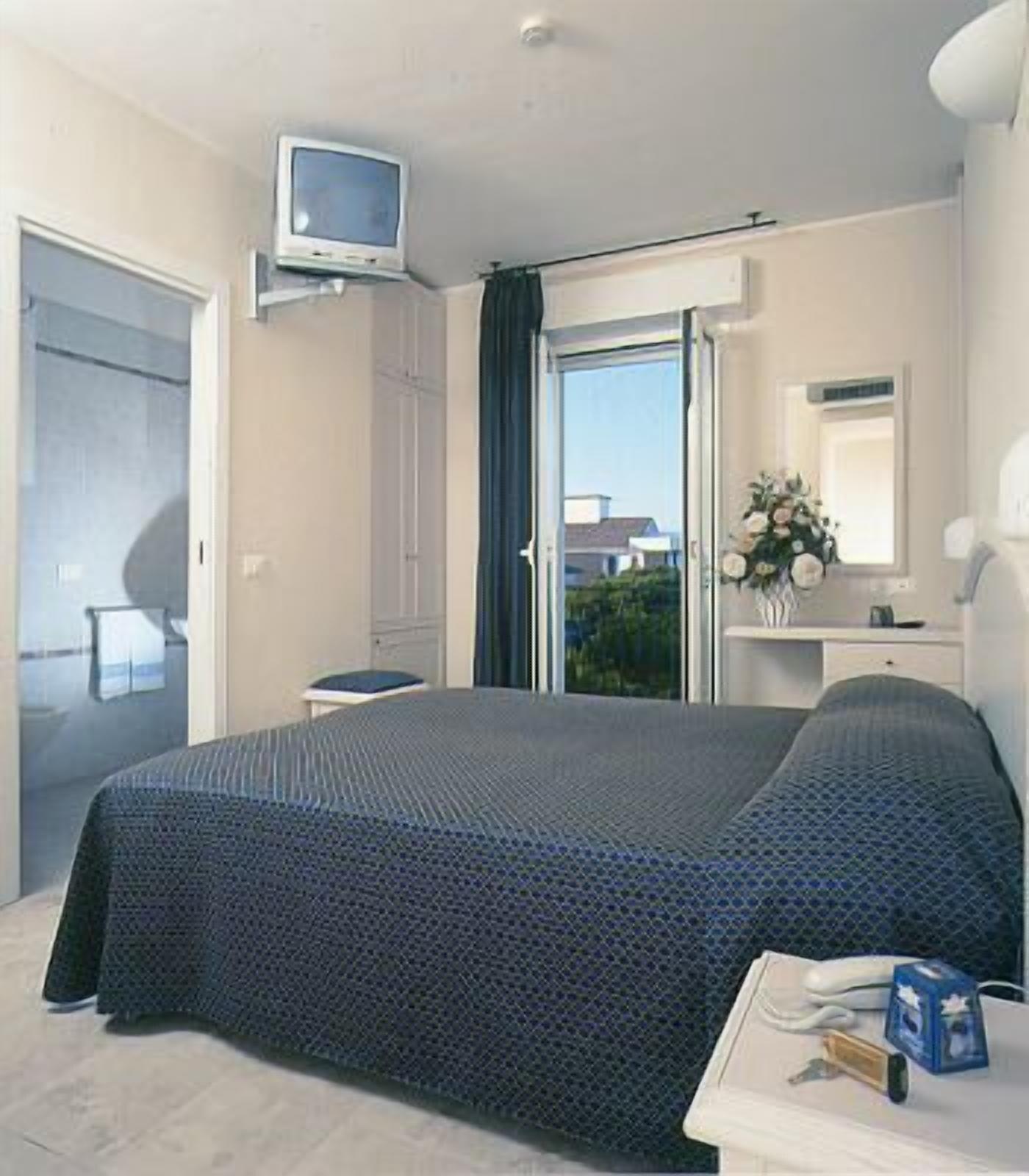 Hotel Villa Mare Riccione Esterno foto