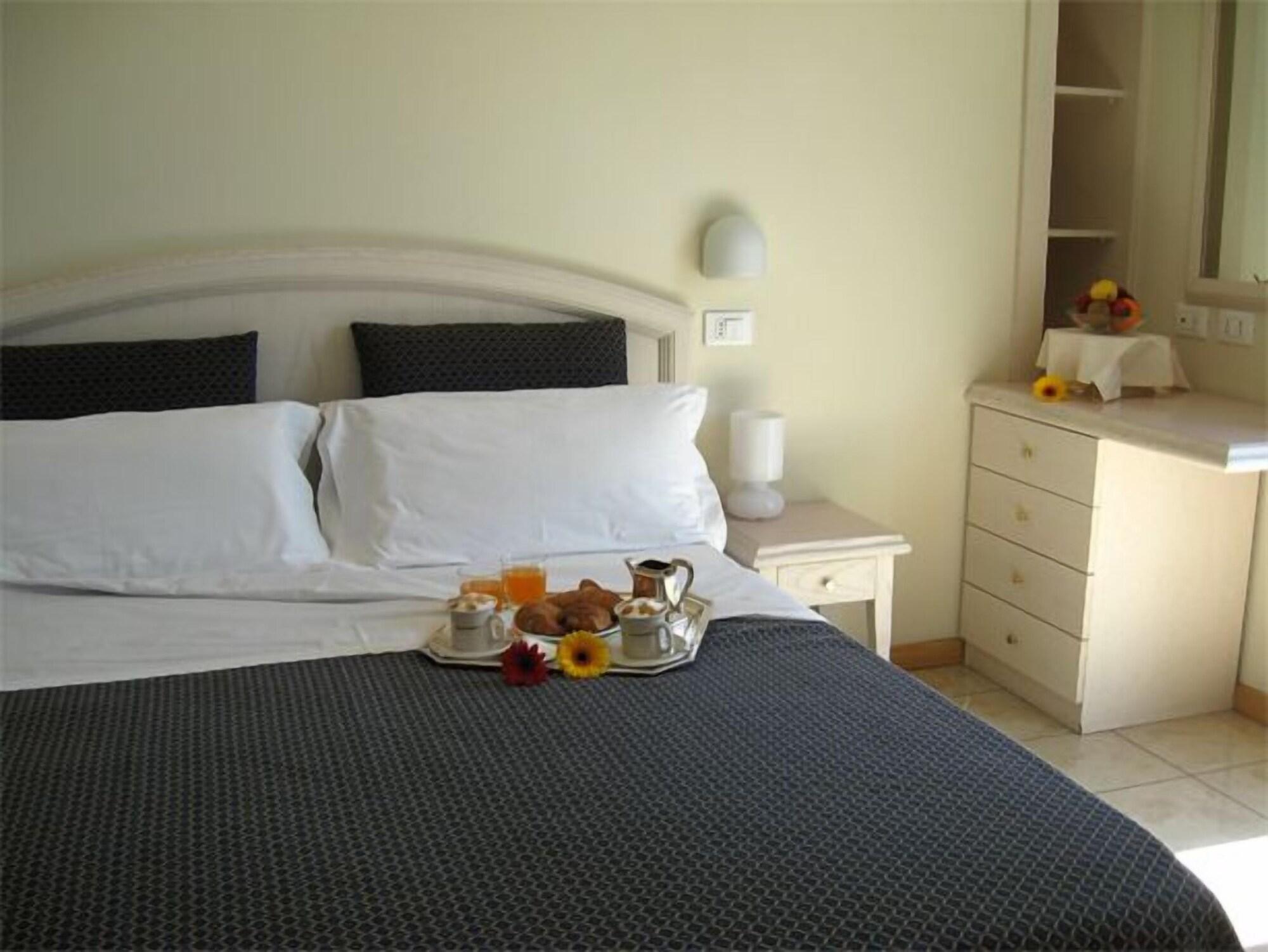Hotel Villa Mare Riccione Esterno foto
