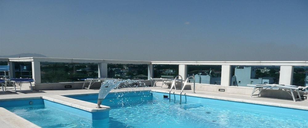 Hotel Villa Mare Riccione Esterno foto